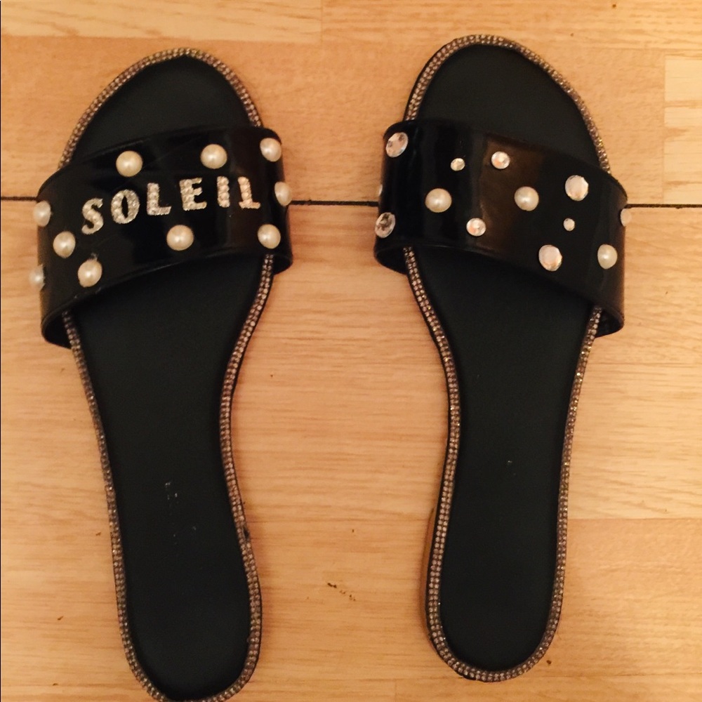 Customized Slide-In sandals